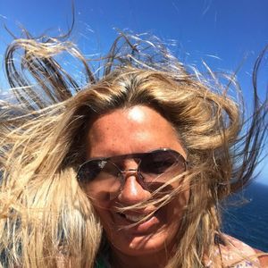 Meet your Posher, Debra